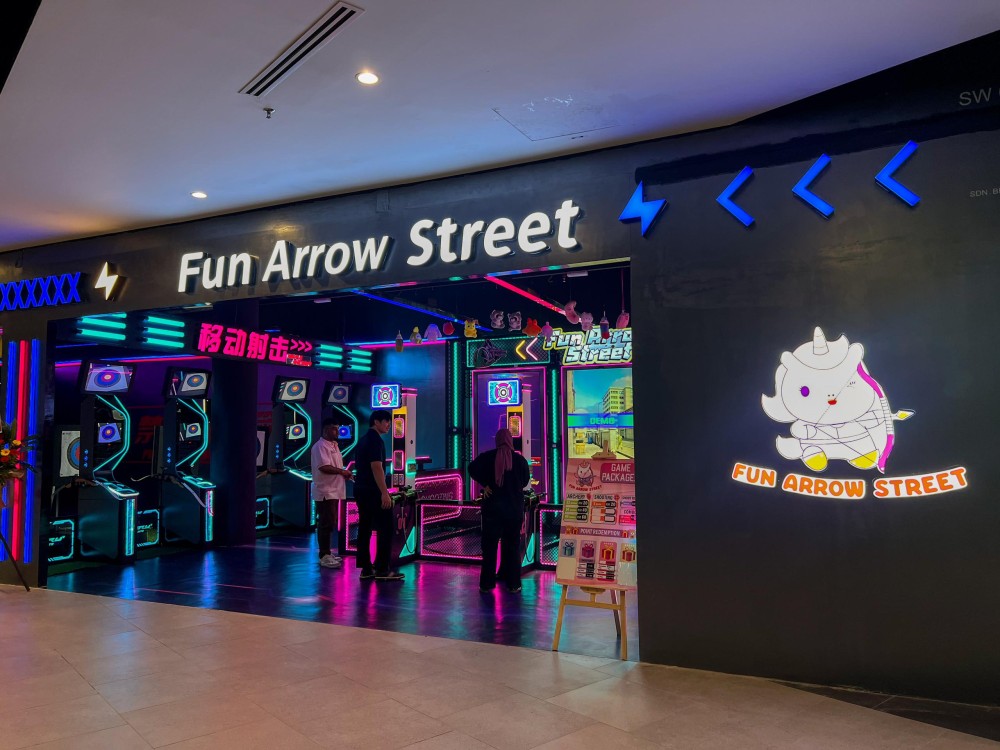 Fun Arrow Street